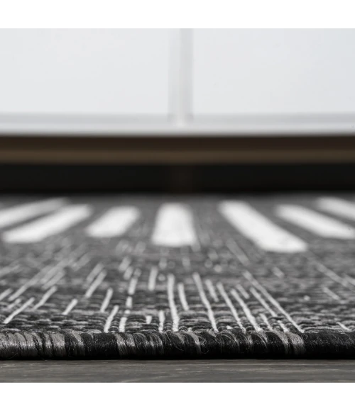 Jonathan Y SANTA MONICA Black SMB124E 6ft.7in. Square Rug