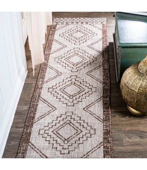Marokko Diamond Tribal Medallion Beige/Brown 2 ft. x 10 ft. Indoor/Outdoor Runner Rug