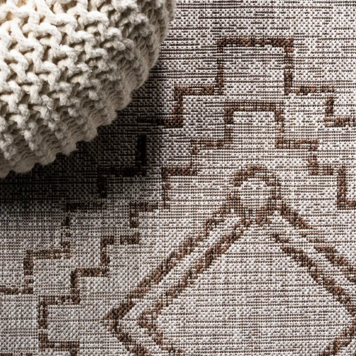 Marokko Diamond Tribal Medallion Beige/Brown 2 ft. x 10 ft. Indoor/Outdoor Runner Rug