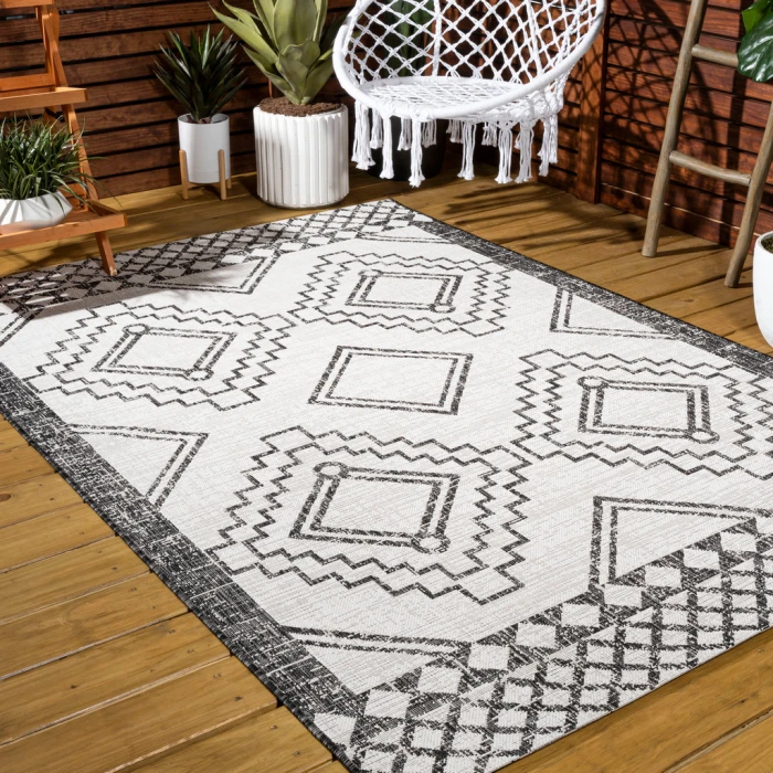 Marokko Diamond Tribal Medallion Ivory/Black 3 ft. x 5 ft. Indoor/Outdoor Area Rug