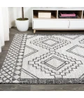 Marokko Diamond Tribal Medallion Ivory/Black 5 ft. x 8 ft. Indoor/Outdoor Area Rug