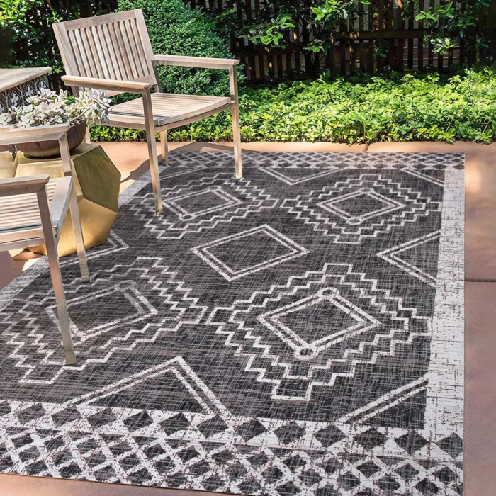 Marokko Diamond Tribal Medallion Black/Ivory 3 ft. x 5 ft. Indoor/Outdoor Area Rug