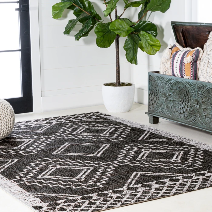 Marokko Diamond Tribal Medallion Black/Ivory 3 ft. x 5 ft. Indoor/Outdoor Area Rug