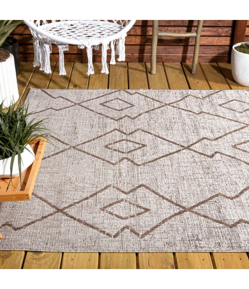 Carwa Tribal Diamond Trellis Beige/Brown 5 ft. x 8 ft. Indoor/Outdoor Area Rug