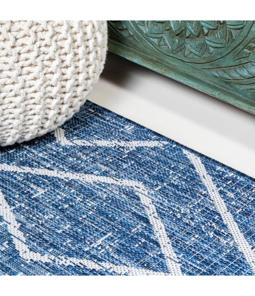 Carwa Tribal Diamond Trellis Blue/Ivory 2 ft. x 10 ft. Indoor/Outdoor Runner Rug