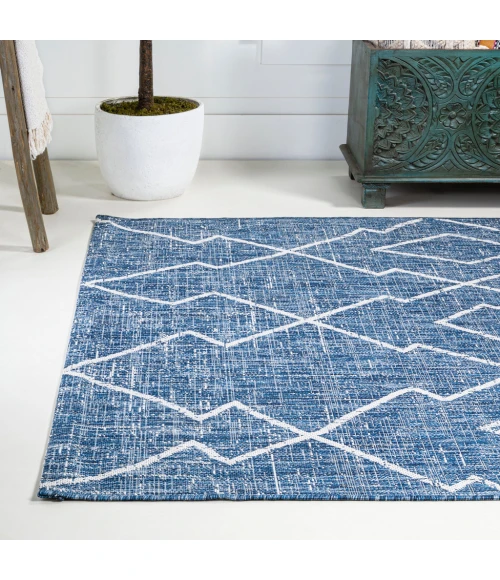Carwa Tribal Diamond Trellis Blue/Ivory 4 ft. x 6 ft. Indoor/Outdoor Area Rug