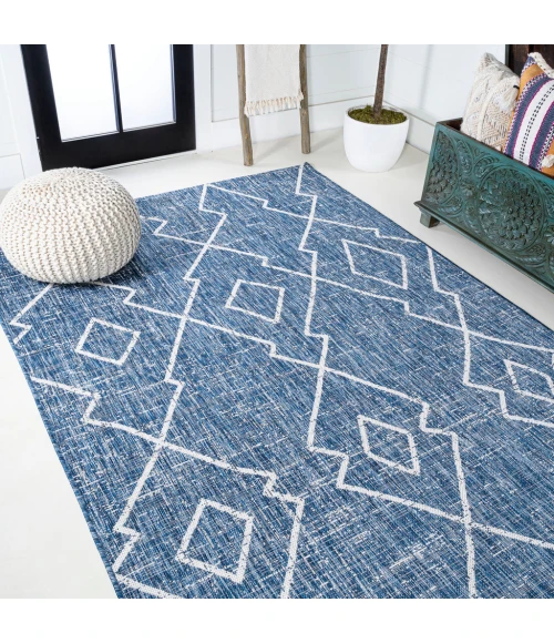 Carwa Tribal Diamond Trellis Blue/Ivory 4 ft. x 6 ft. Indoor/Outdoor Area Rug