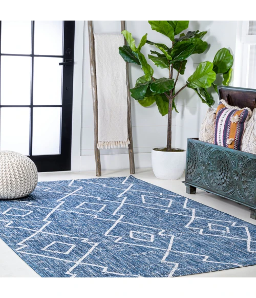 Carwa Tribal Diamond Trellis Blue/Ivory 4 ft. x 6 ft. Indoor/Outdoor Area Rug
