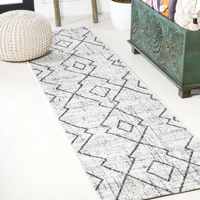 Carwa Tribal Diamond Trellis Ivory/Black 2 ft. x 10 ft. Indoor/Outdoor Runner Rug