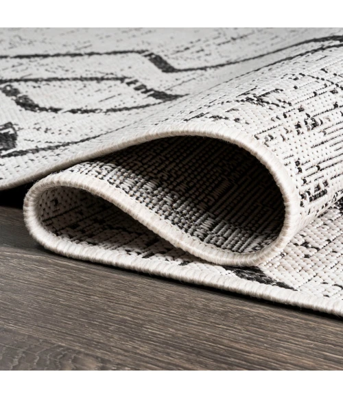 Carwa Tribal Diamond Trellis Ivory/Black 2 ft. x 8 ft. Indoor/Outdoor Runner Rug