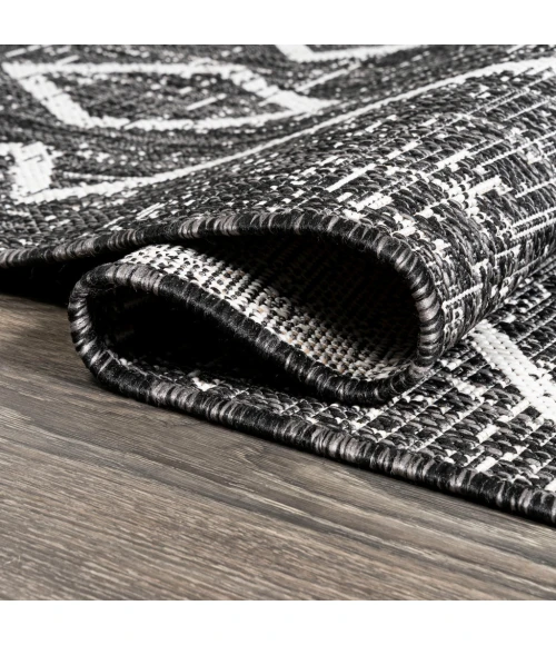 Carwa Tribal Diamond Trellis Black/Ivory 2 ft. x 8 ft. Indoor/Outdoor Runner Rug