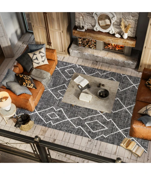 Carwa Tribal Diamond Trellis Black/Ivory 8 ft. x 10 ft. Indoor/Outdoor Area Rug