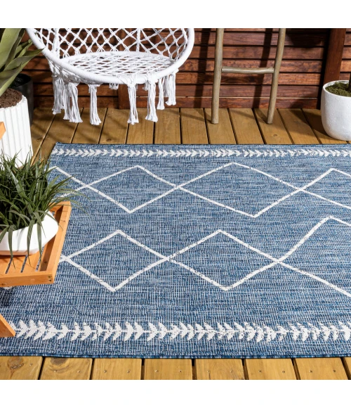 Derya Tribal Diamond Trellis Blue/Ivory 4 ft. x 6 ft. Indoor/Outdoor Area Rug
