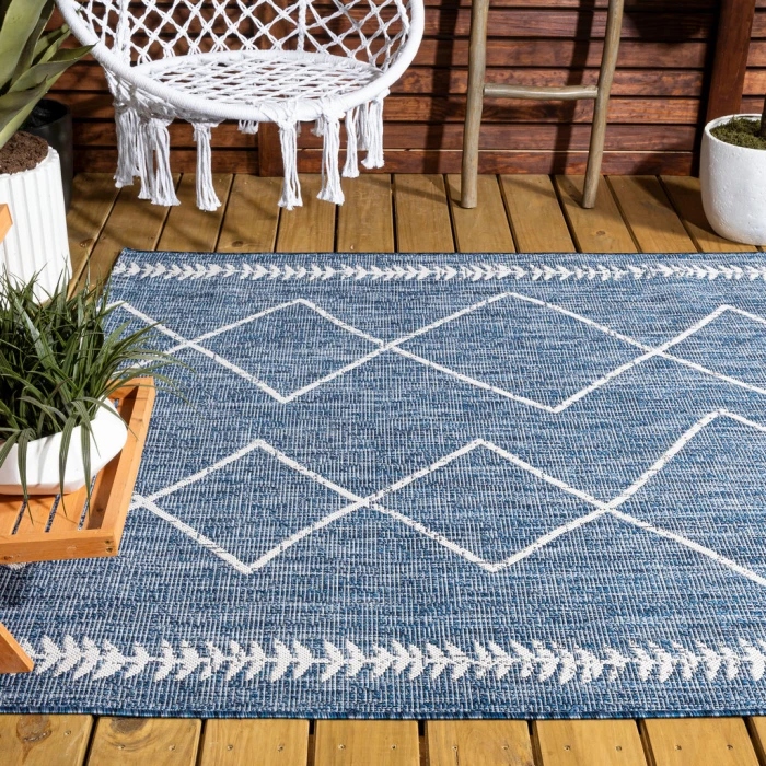 Derya Tribal Diamond Trellis Blue/Ivory 5 ft. x 8 ft. Indoor/Outdoor Area Rug