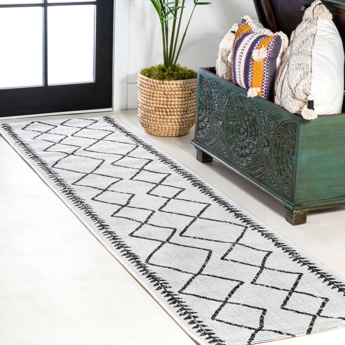 Derya Tribal Diamond Trellis Ivory/Black 2 ft. x 10 ft. Indoor/Outdoor Runner Rug