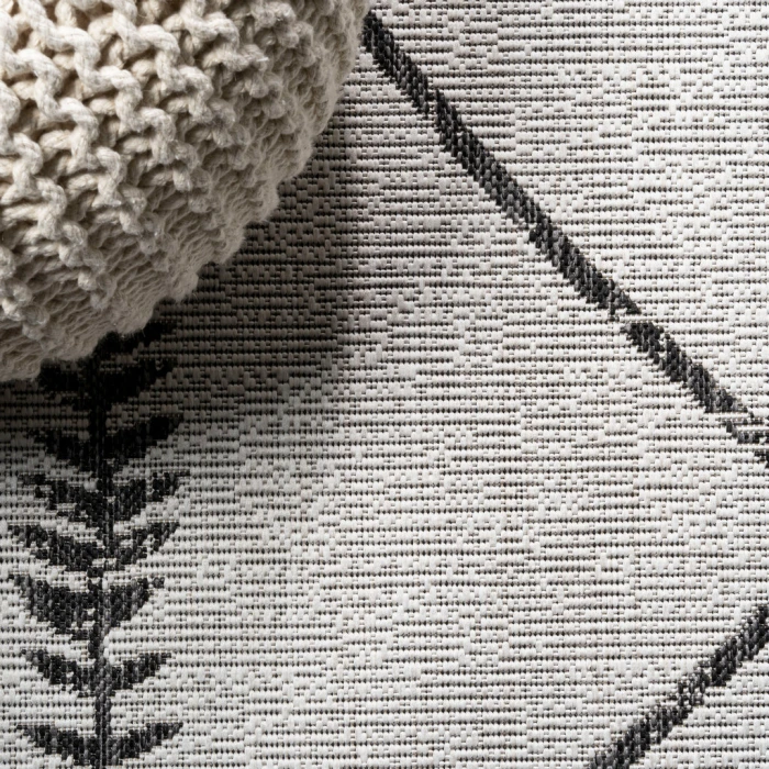Derya Tribal Diamond Trellis Ivory/Black 2 ft. x 10 ft. Indoor/Outdoor Runner Rug
