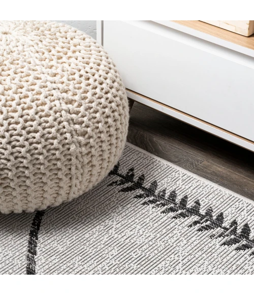 Derya Tribal Diamond Trellis Ivory/Black 2 ft. x 10 ft. Indoor/Outdoor Runner Rug