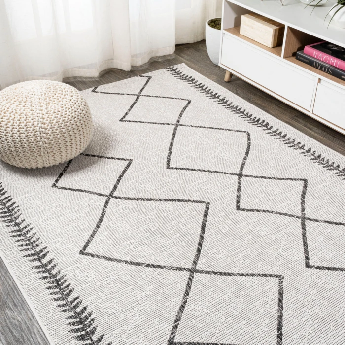 Derya Tribal Diamond Trellis Ivory/Black 8 ft. x 10 ft. Indoor/Outdoor Area Rug