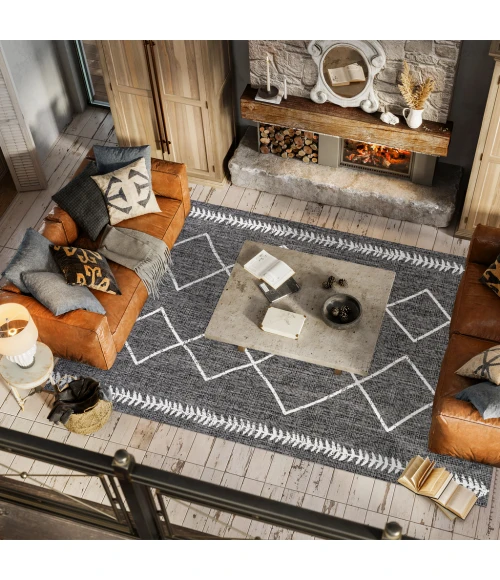 Derya Tribal Diamond Trellis Black/Ivory 4 ft. x 6 ft. Indoor/Outdoor Area Rug