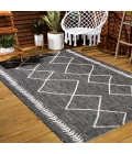 Derya Tribal Diamond Trellis Black/Ivory 4 ft. x 6 ft. Indoor/Outdoor Area Rug