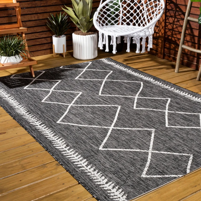 Derya Tribal Diamond Trellis Black/Ivory 5 ft. x 8 ft. Indoor/Outdoor Area Rug