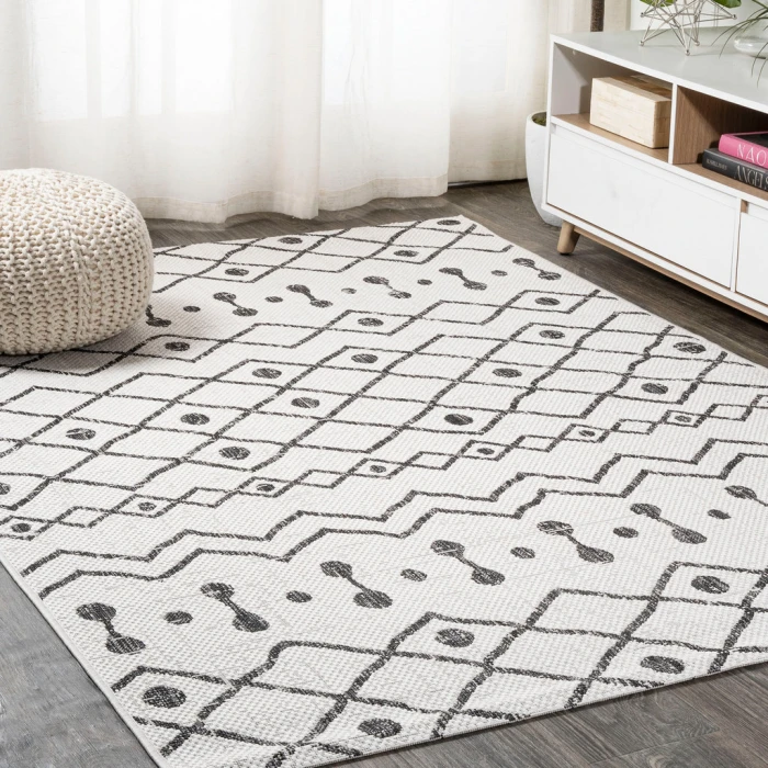 Nokat Tribal Bohemian Ivory/Black 4 ft. x 6 ft. Indoor/Outdoor Area Rug