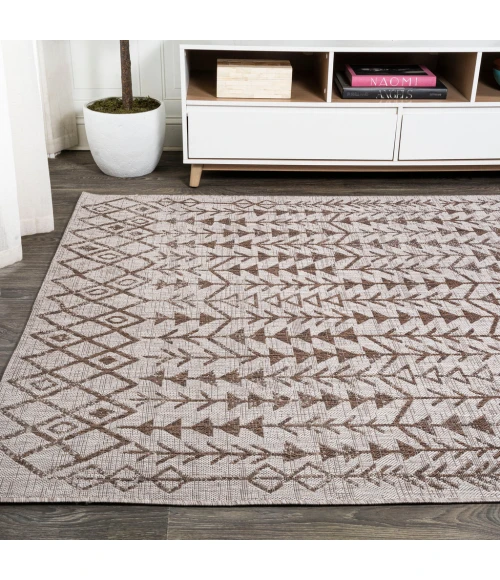 Tokay Bohemian Geometric Beige/Brown 3 ft. x 5 ft. Indoor/Outdoor Area Rug