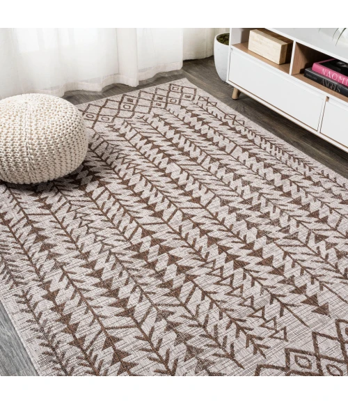 Tokay Bohemian Geometric Beige/Brown 3 ft. x 5 ft. Indoor/Outdoor Area Rug