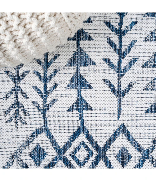Tokay Bohemian Geometric Ivory/Blue 2 ft. x 10 ft. Indoor/Outdoor Runner Rug