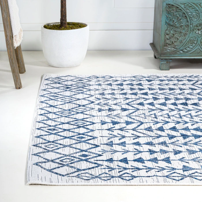 Tokay Bohemian Geometric Ivory/Blue 3 ft. x 5 ft. Indoor/Outdoor Area Rug
