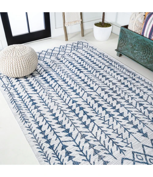 Tokay Bohemian Geometric Ivory/Blue 3 ft. x 5 ft. Indoor/Outdoor Area Rug