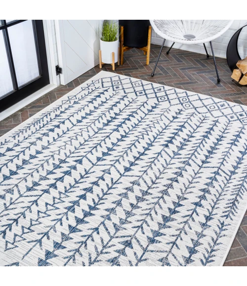 Tokay Bohemian Geometric Ivory/Blue 3 ft. x 5 ft. Indoor/Outdoor Area Rug