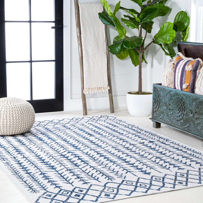 Tokay Bohemian Geometric Ivory/Blue 3 ft. x 5 ft. Indoor/Outdoor Area Rug