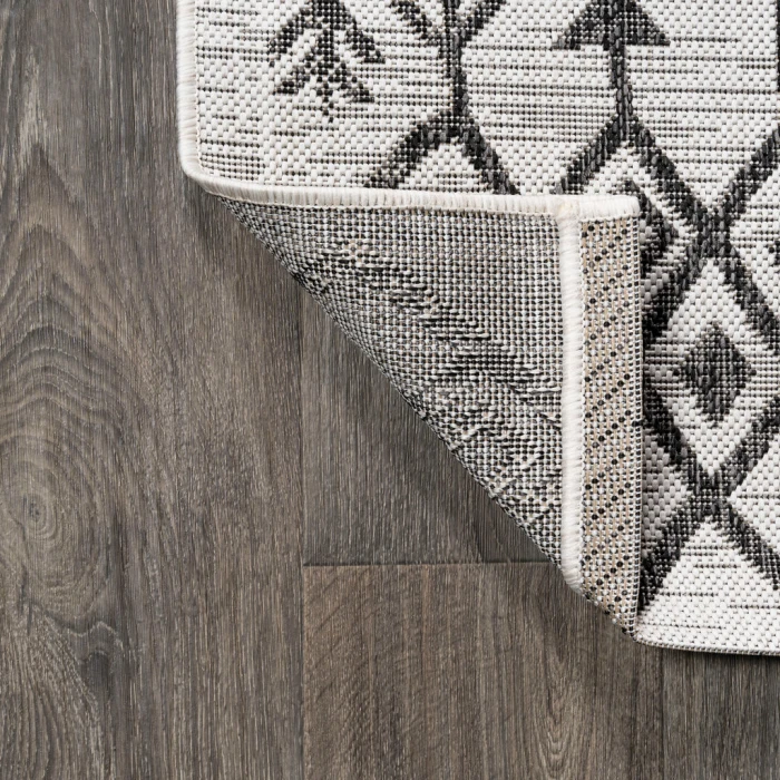 Tokay Bohemian Geometric Ivory/Black 2 ft. x 8 ft. Indoor/Outdoor Runner Rug