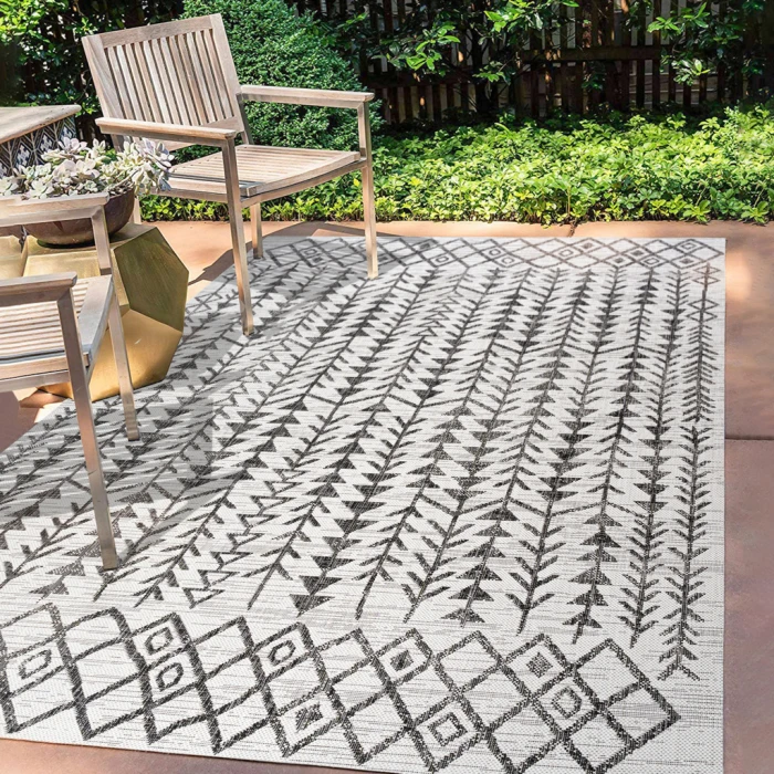 Tokay Bohemian Geometric Ivory/Black 3 ft. x 5 ft. Indoor/Outdoor Area Rug