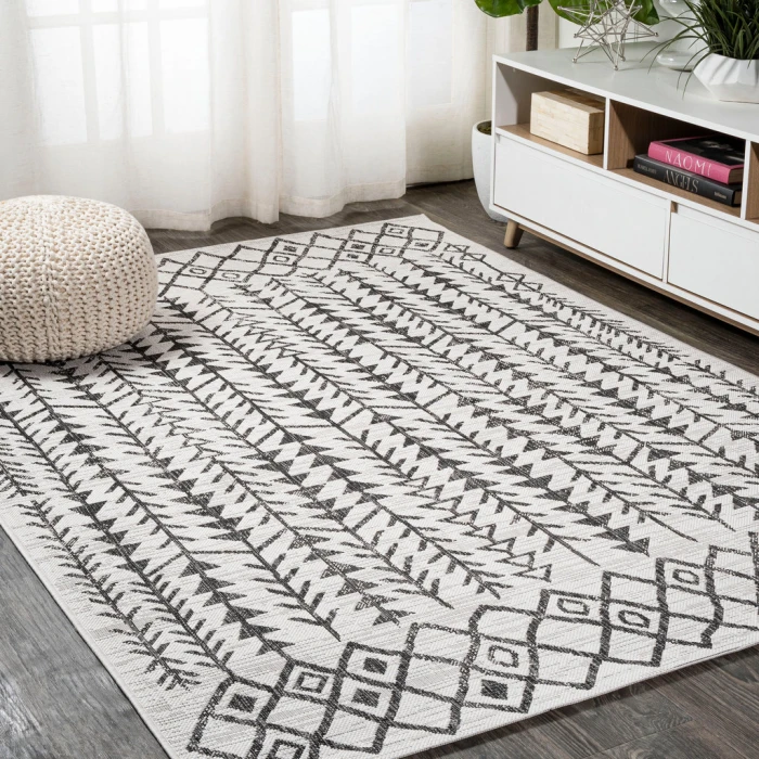 Tokay Bohemian Geometric Ivory/Black 3 ft. x 5 ft. Indoor/Outdoor Area Rug