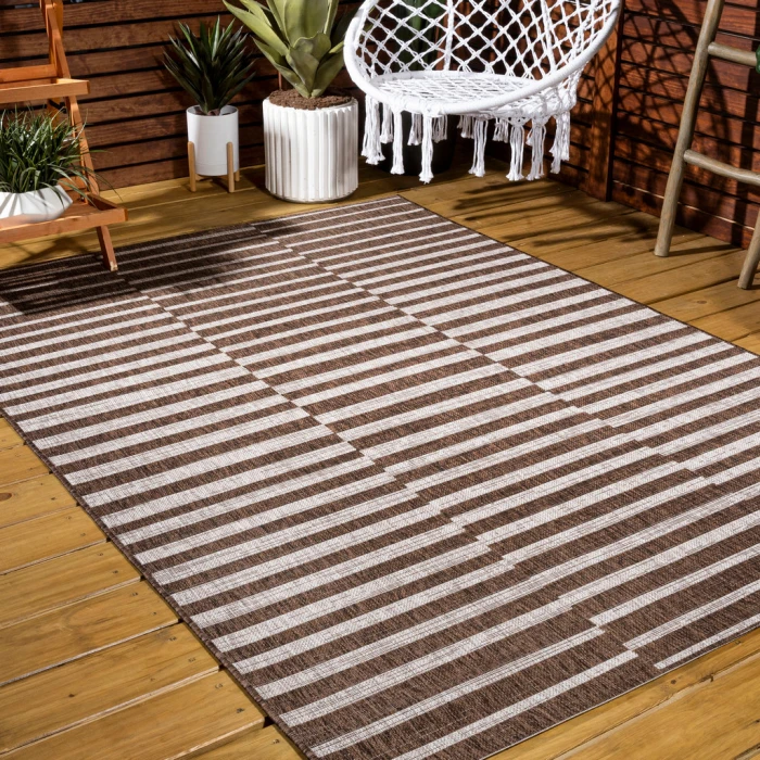 Sukie Modern Offset Stripe Brown/Beige 3 ft. x 5 ft. Indoor/Outdoor Area Rug