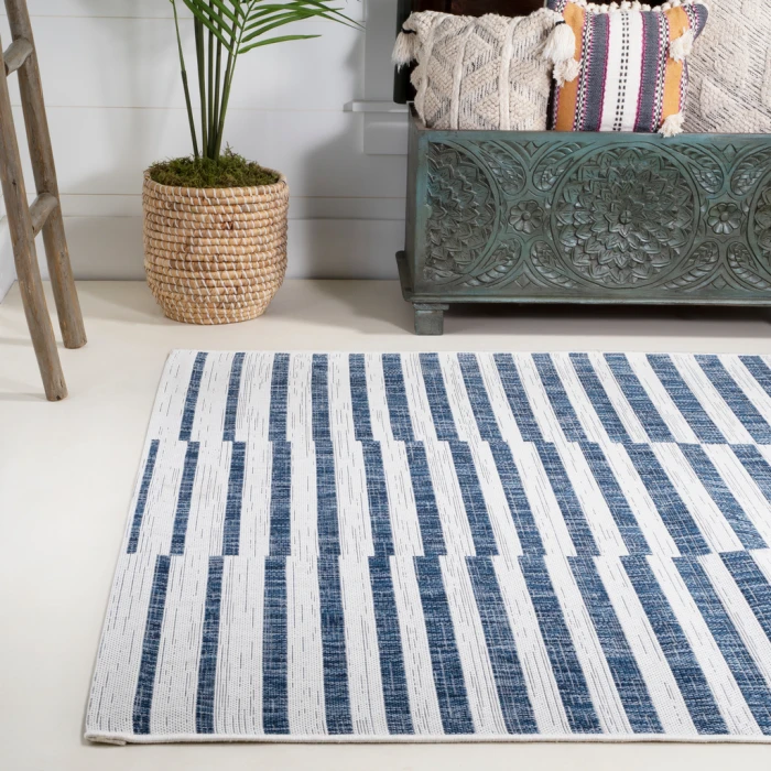Sukie Modern Offset Stripe Ivory/Blue 3 ft. x 5 ft. Indoor/Outdoor Area Rug