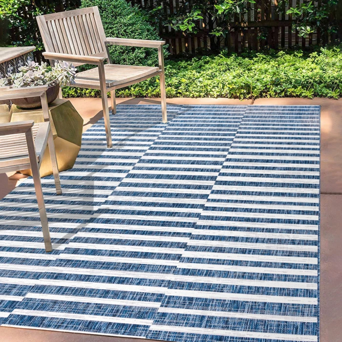 Sukie Modern Offset Stripe Blue/Ivory 3 ft. x 5 ft. Indoor/Outdoor Area Rug