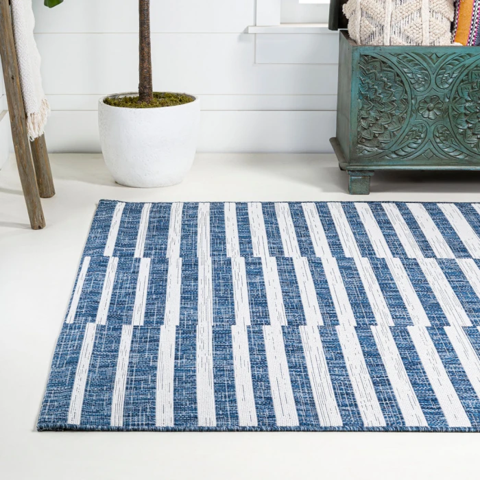 Sukie Modern Offset Stripe Blue/Ivory 3 ft. x 5 ft. Indoor/Outdoor Area Rug