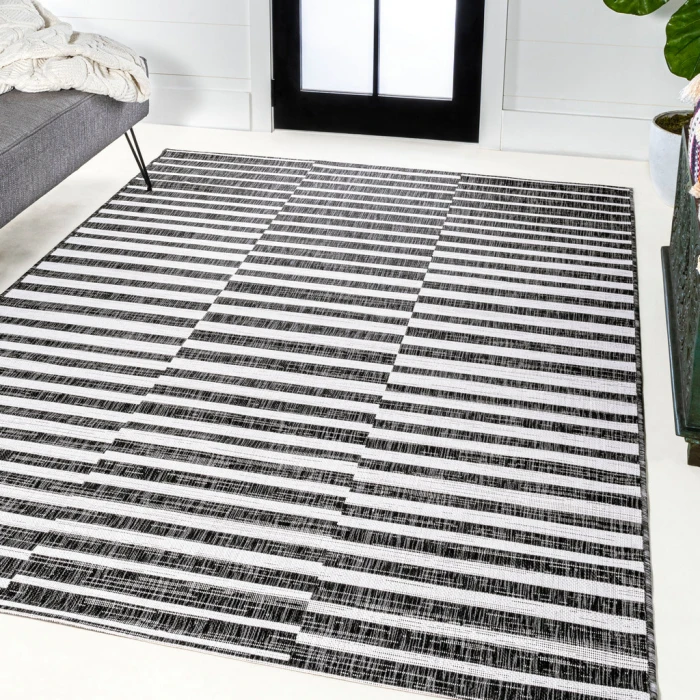 Sukie Modern Offset Stripe Black/Ivory 5 ft. x 8 ft. Indoor/Outdoor Area Rug