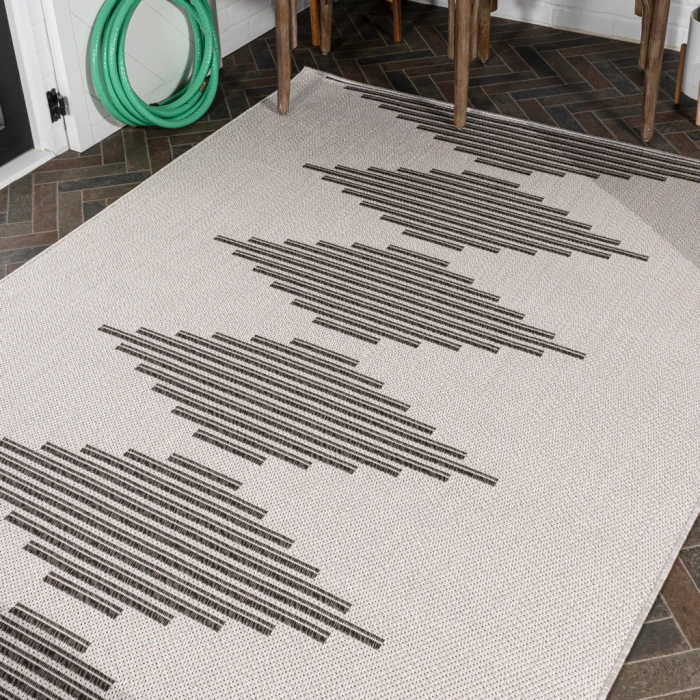 Vinales Diamond Stripe Light Gray/Black 8 ft. x 10 ft. Indoor/Outdoor Area Rug