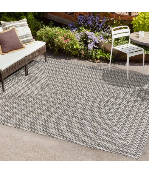 Chevron Modern Concentric Squares Black/Light Gray 8 ft. x 10 ft. Indoor/Outdoor Area Rug
