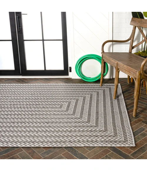 Chevron Modern Concentric Squares Black/Light Gray 8 ft. x 10 ft. Indoor/Outdoor Area Rug