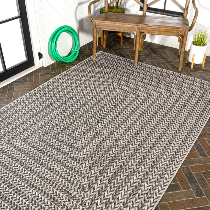 Chevron Modern Concentric Squares Black/Light Gray 3 ft. x 5 ft. Indoor/Outdoor Area Rug