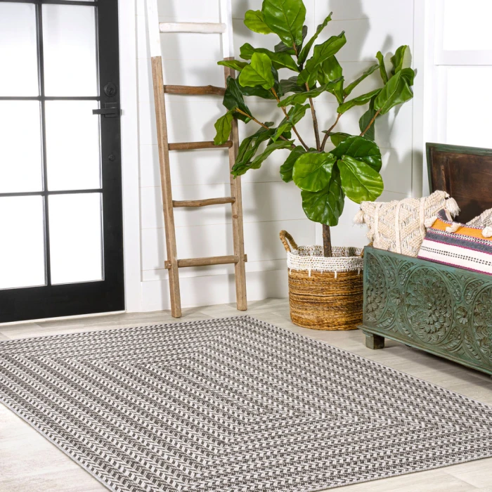 Chevron Modern Concentric Squares Black/Light Gray 3 ft. x 5 ft. Indoor/Outdoor Area Rug
