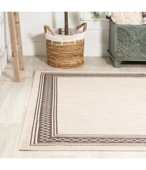 Lucia Classic Diamond Border Cream/Black 5 ft. x 8 ft. Indoor/Outdoor Area Rug