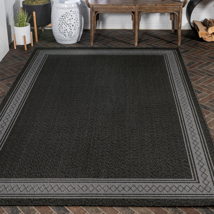 Lucia Classic Diamond Border Black/Gray 3 ft. x 5 ft. Indoor/Outdoor Area Rug