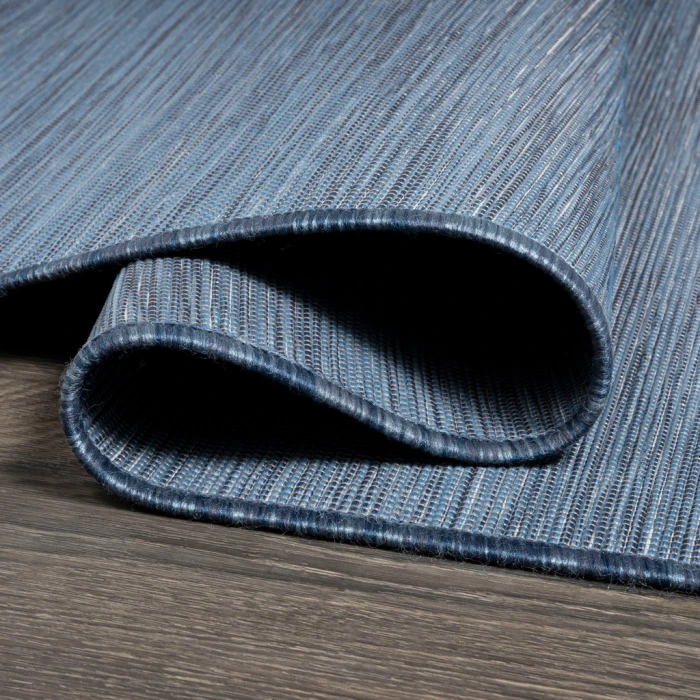 Ethan Modern Flatweave Solid Blue 6' Round Indoor/Outdoor Area Rug
