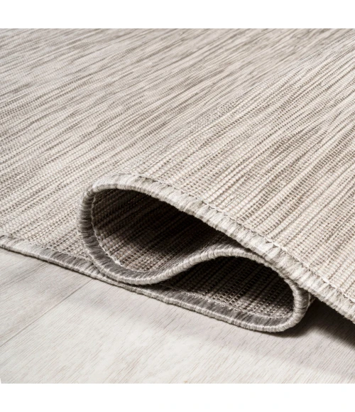 Ethan Modern Flatweave Solid Light Gray 6' Square Indoor/Outdoor Area Rug